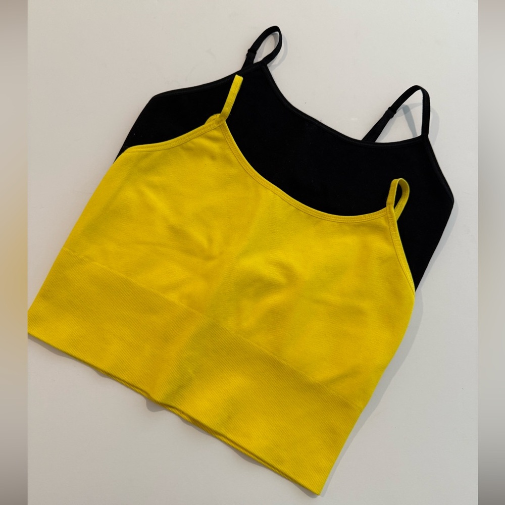 Set of 2 H&M SEAMLESS SPORTS BRALETTES